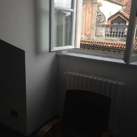 Sui Tetti Di *