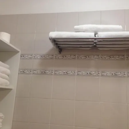 Sui Tetti Di *